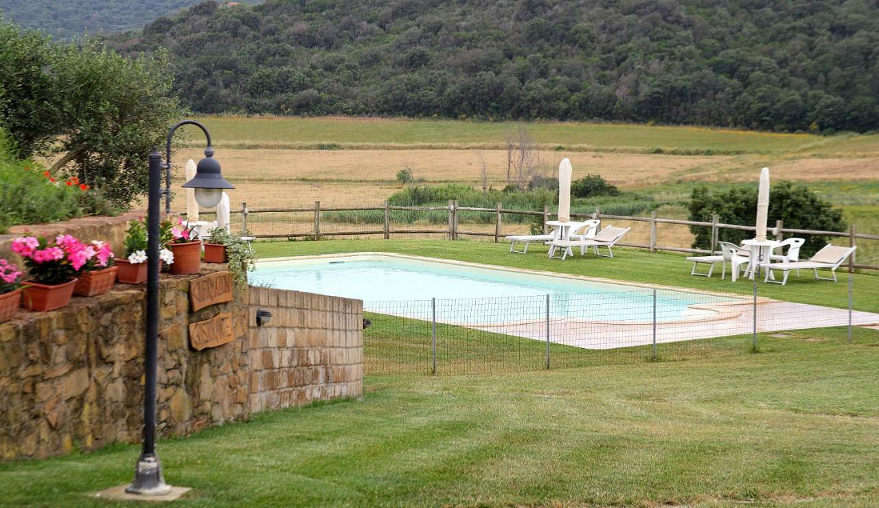 Вилла Agriturismo Il Cerrosughero Скарлино Экстерьер фото